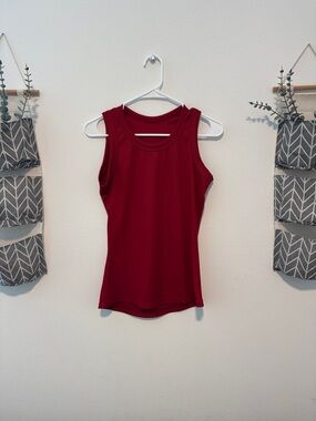 Classic Scoop Neck Tank Top in Deep Red